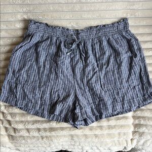 Women's linen blend shorts xl